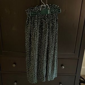 Size small dark green ruffle midi skirt